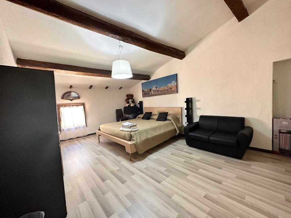 Hotel Karivi - Poma Florencie Exteriér fotografie