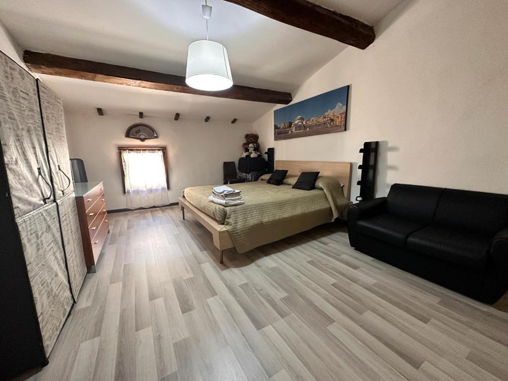 Hotel Karivi - Poma Florencie Exteriér fotografie